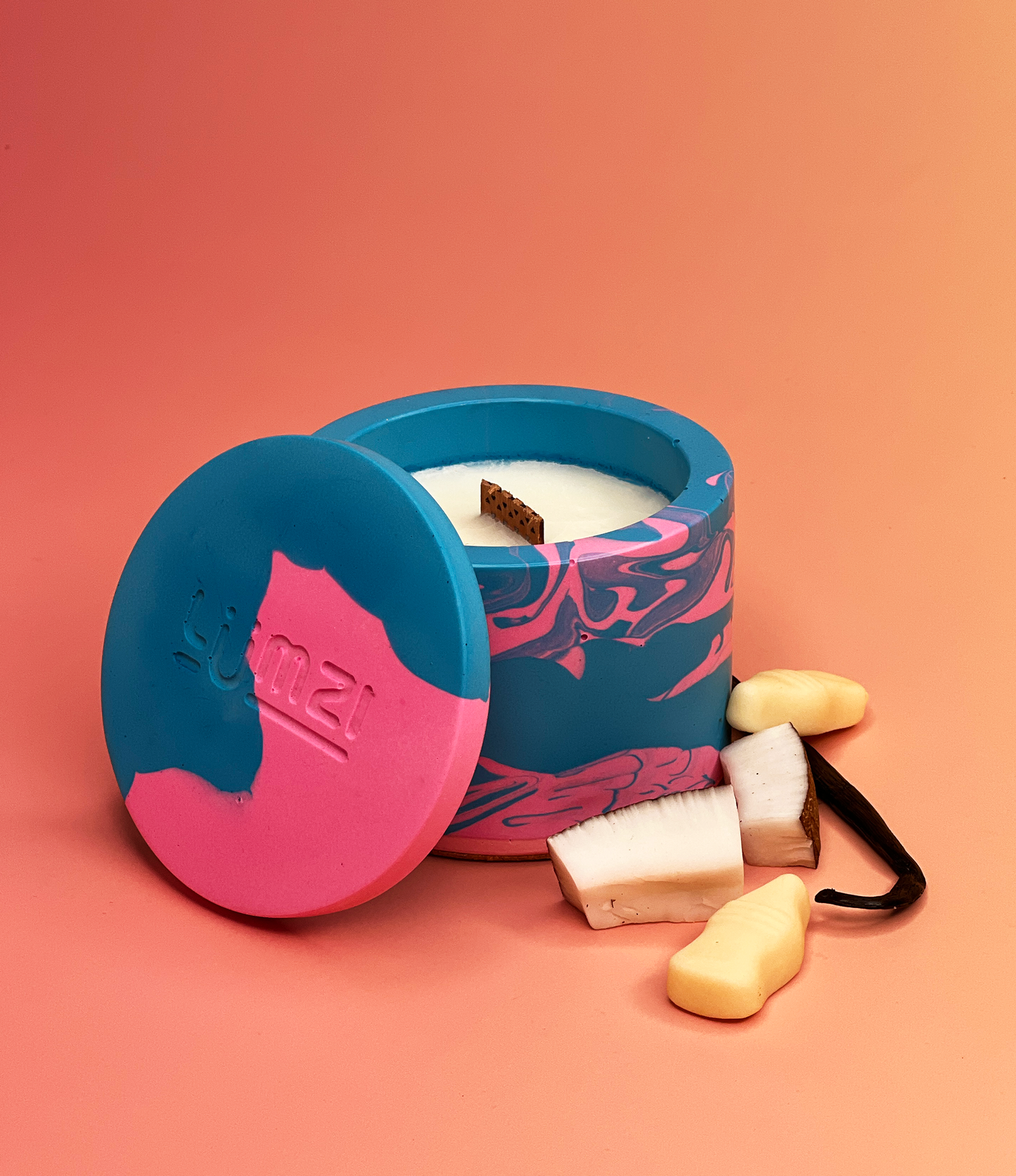 Melt Mode – Neon Swirled Jesmonite Candle | Bold Colour + Scent Combos