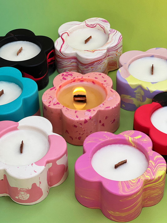 Mini Jesmonite Candle Gift – Colorful Flower Candles for the Scent-Loving Crowd