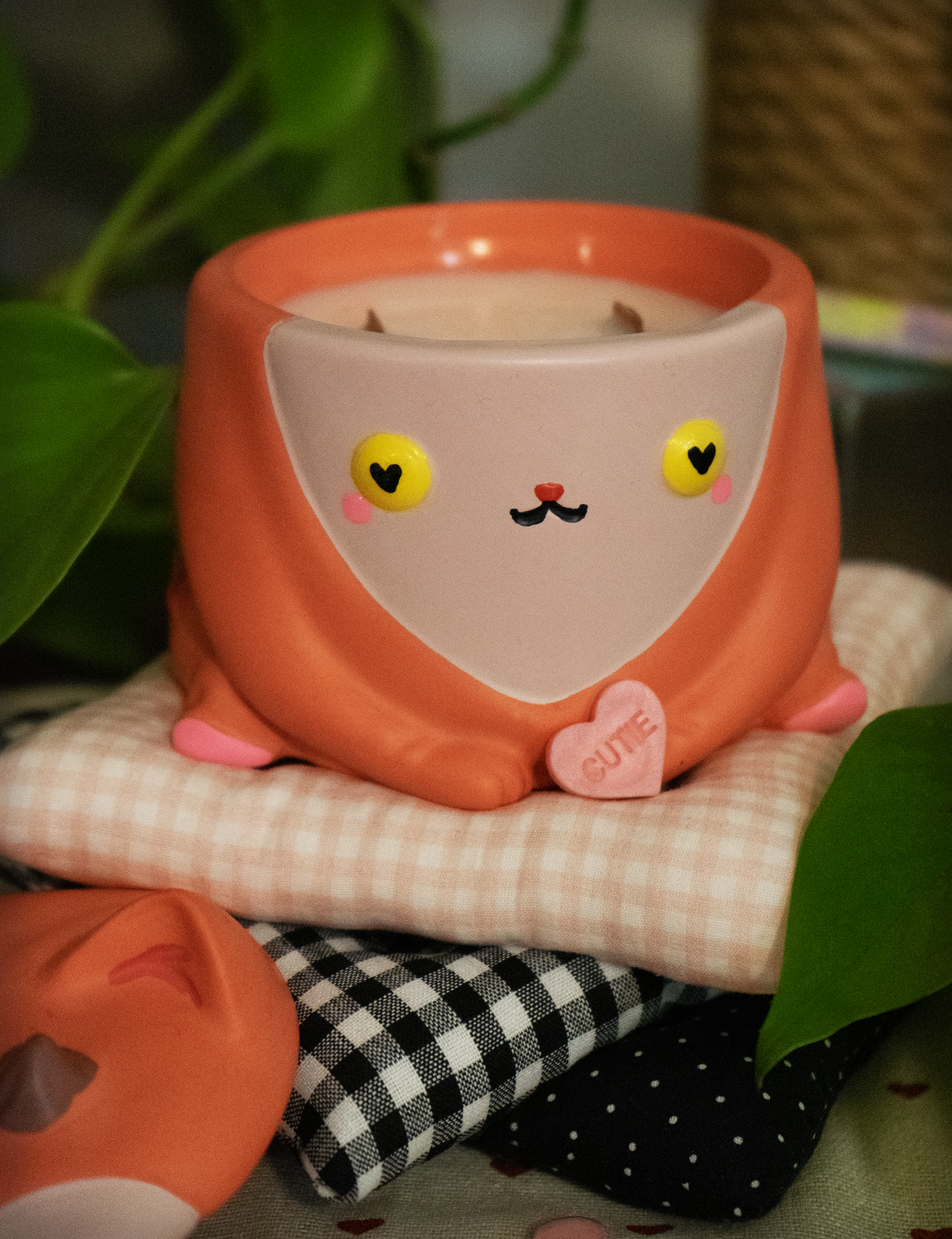 Mr Kitty — A Valentine Candle