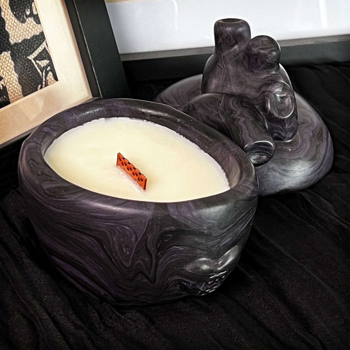Heartcore Candle – Anatomical Jesmonite Candle – Gothic Sculptural Home Decor