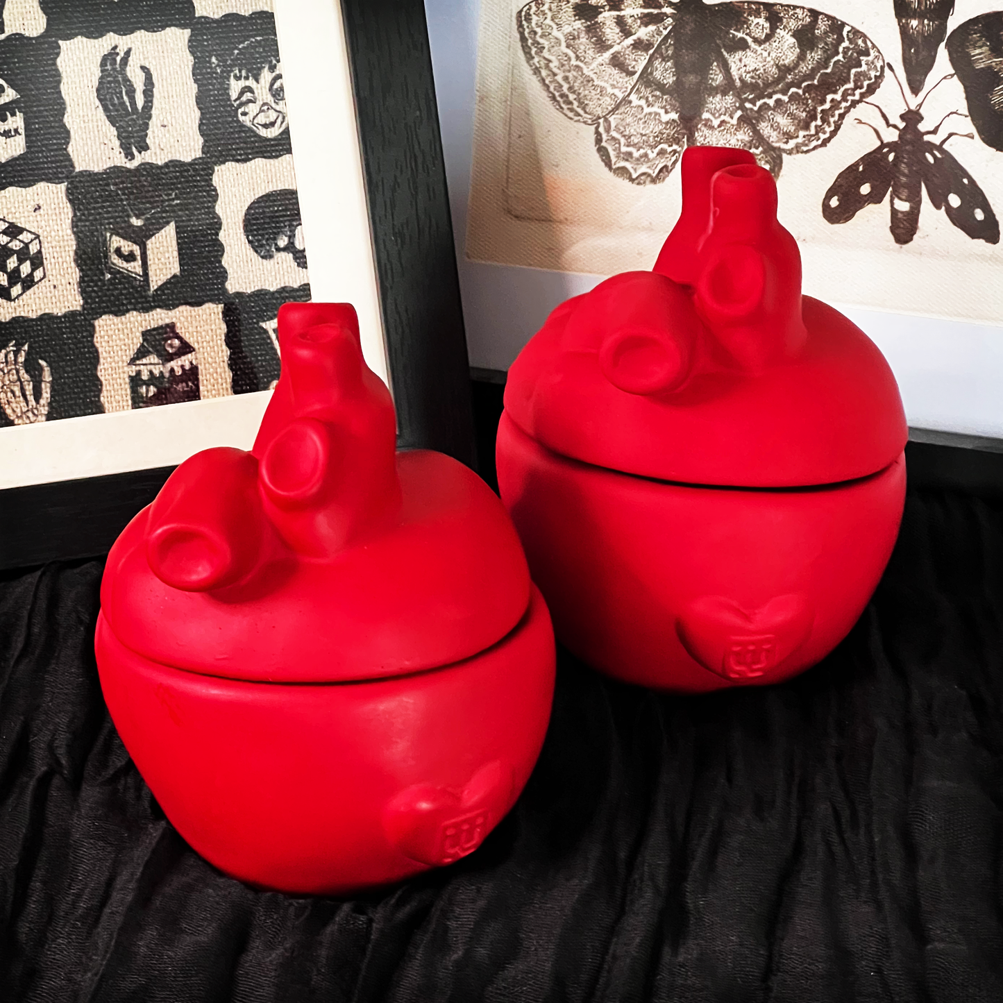 Heartcore Candle – Anatomical Jesmonite Candle – Gothic Sculptural Home Decor