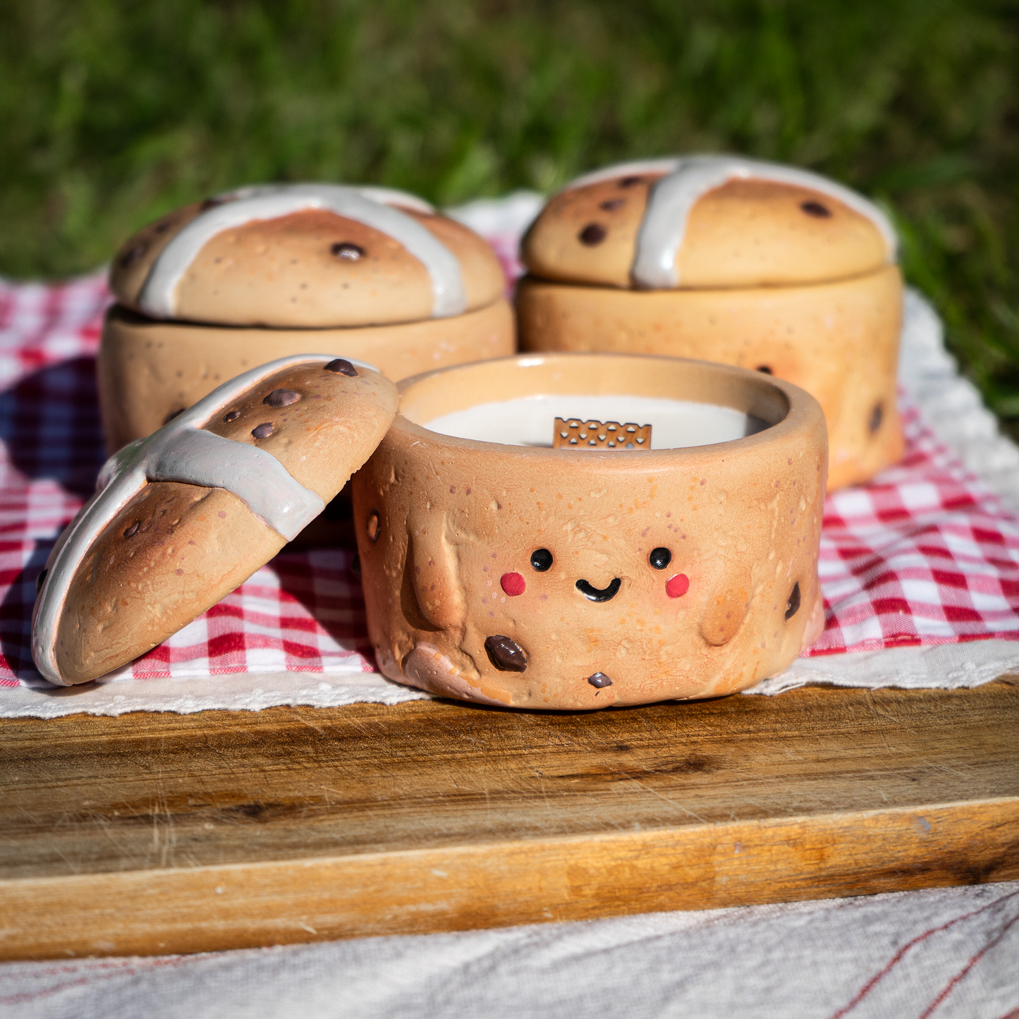 Hot Cross Bun Candle — Easter Bakery Candle