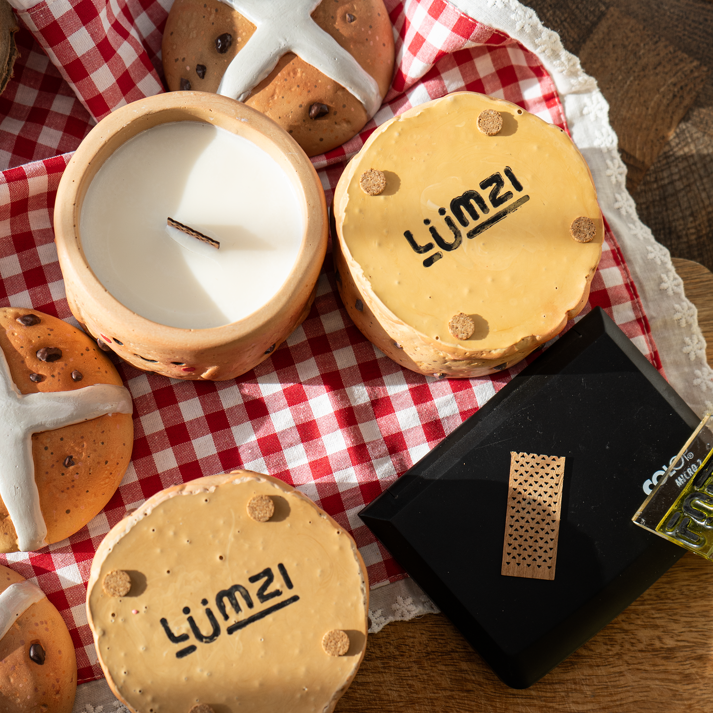 Hot Cross Bun Candle — Easter Bakery Candle