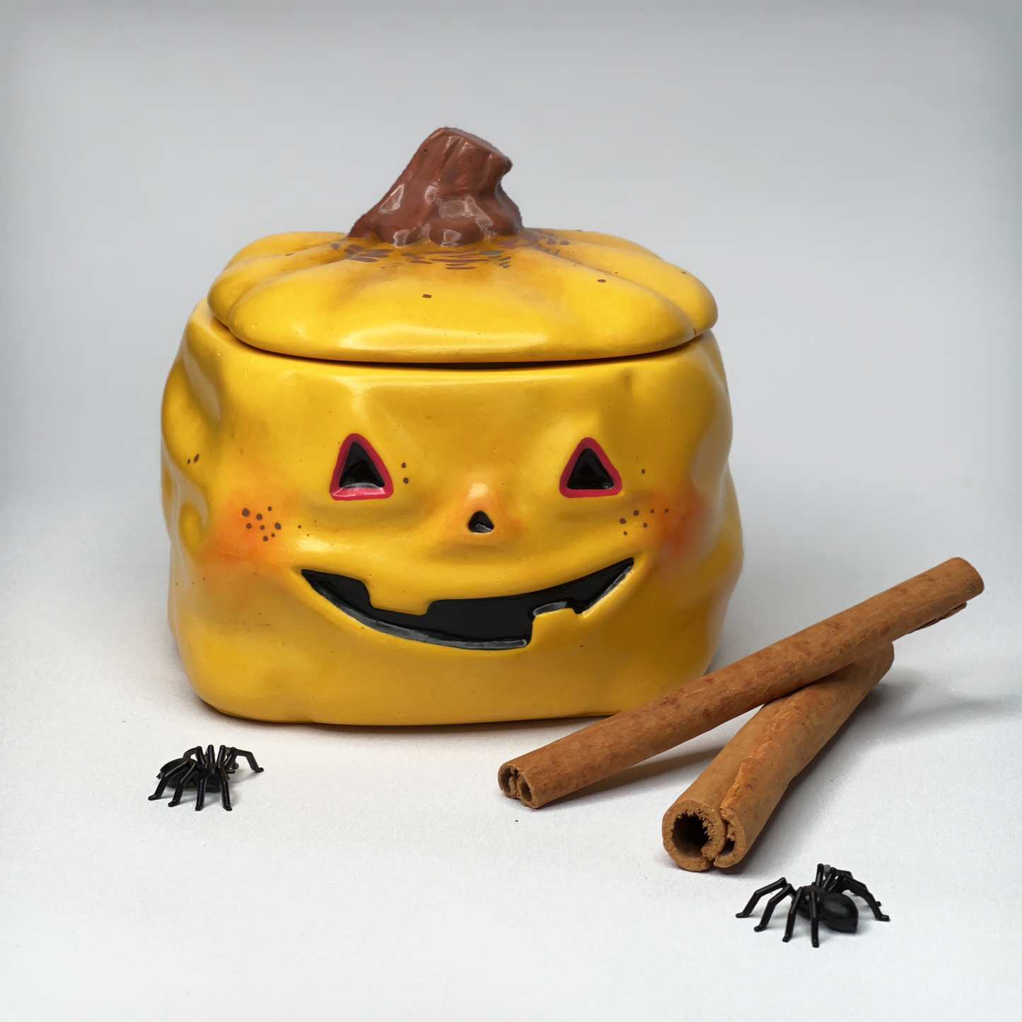 Ploomp – Quirky Halloween Scented Candle