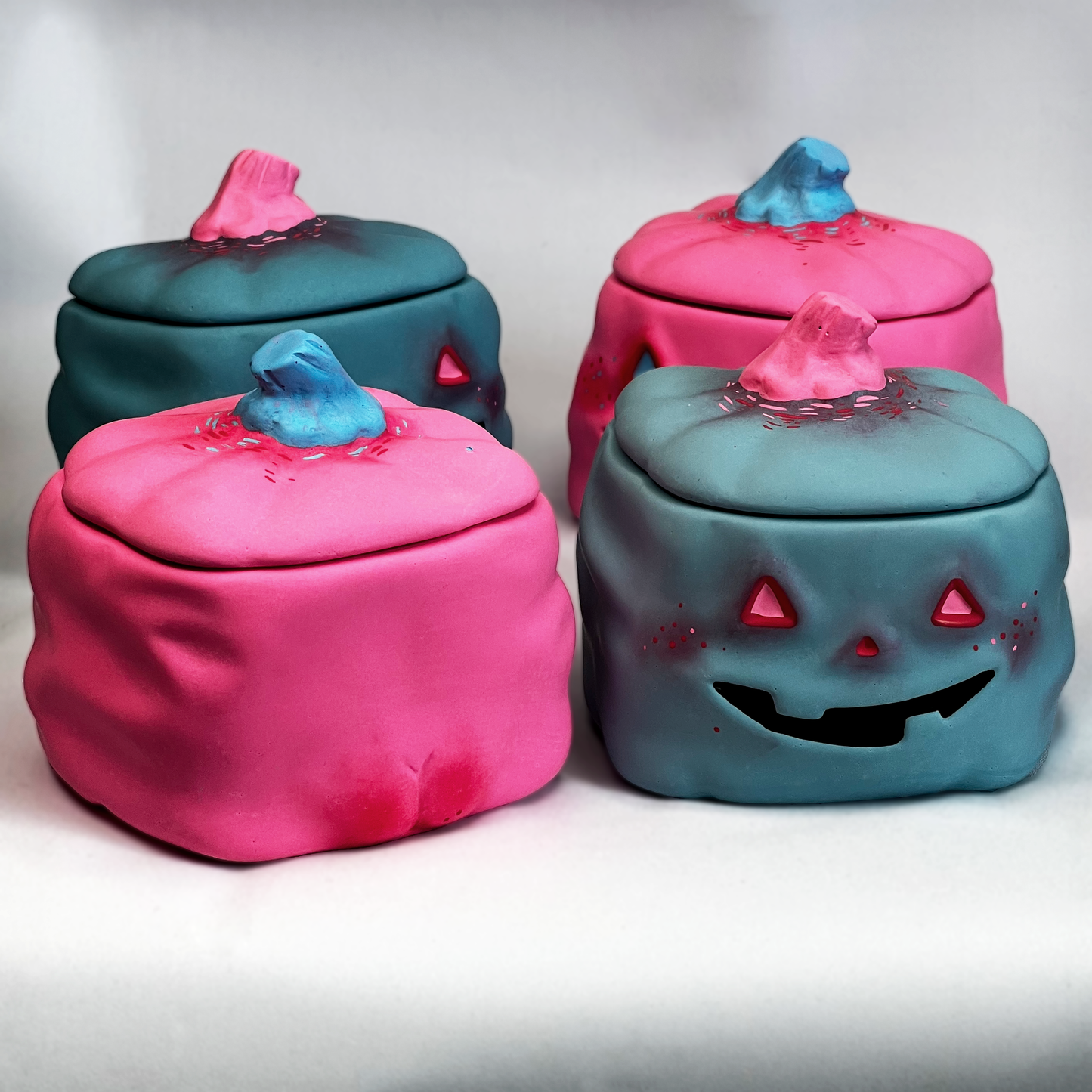 Ploomp – Quirky Halloween Scented Candle