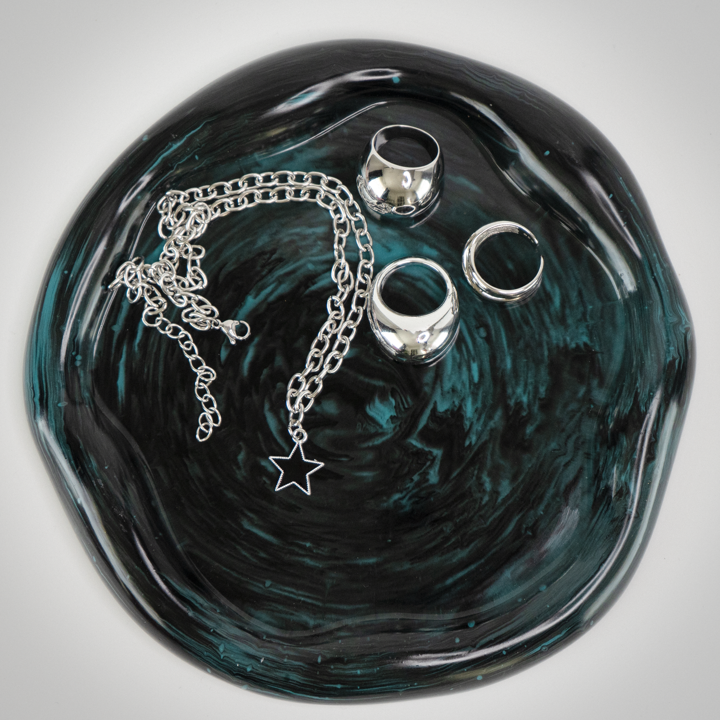 Black Tide Trays