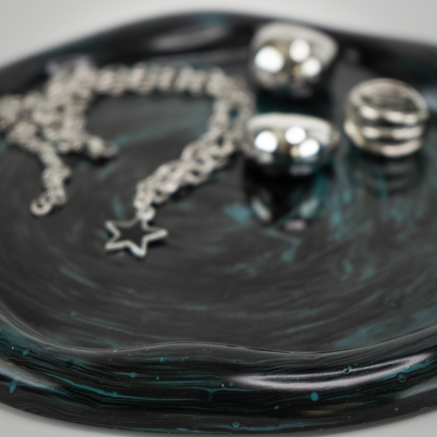 Black Tide Trays