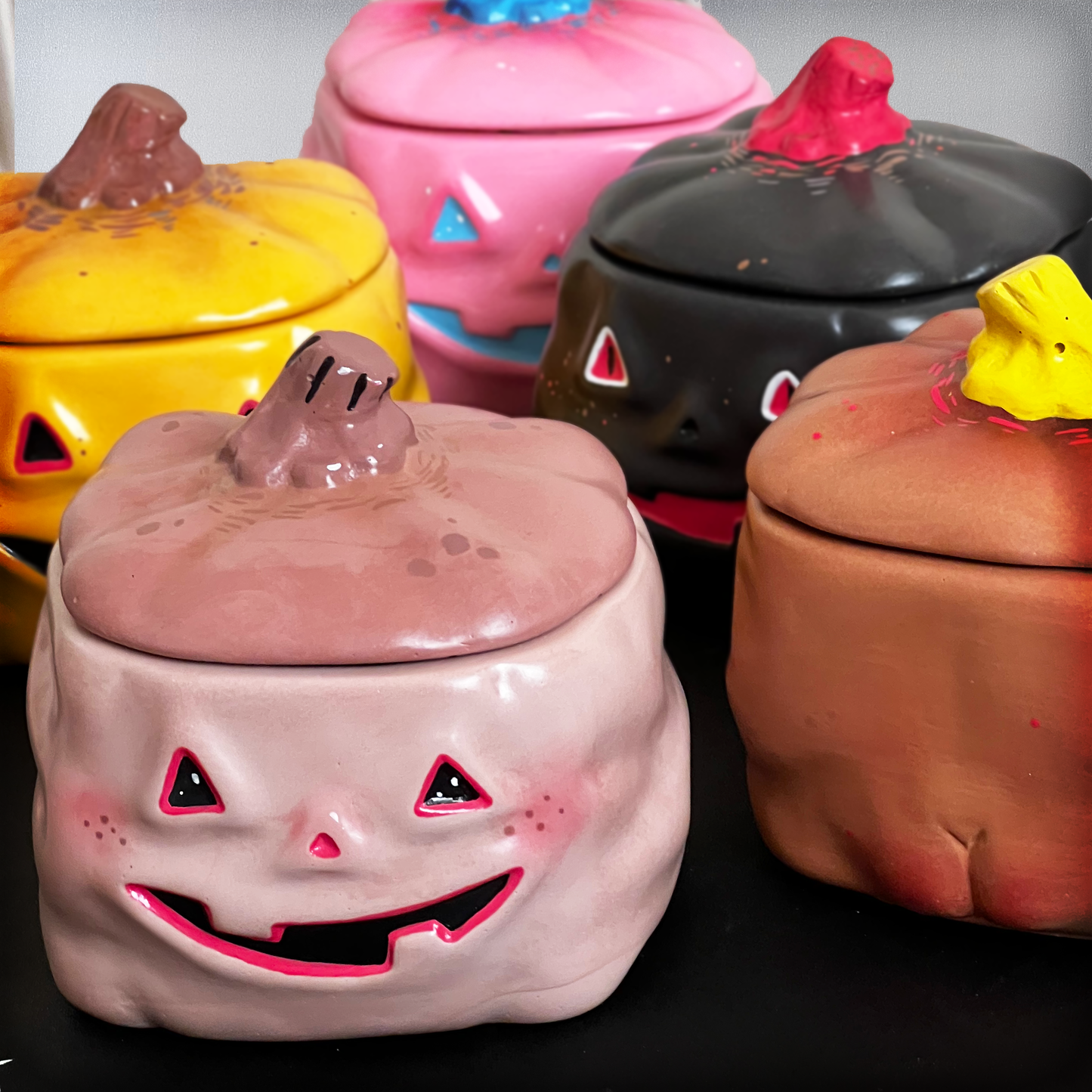 Ploomp – Quirky Halloween Scented Candle